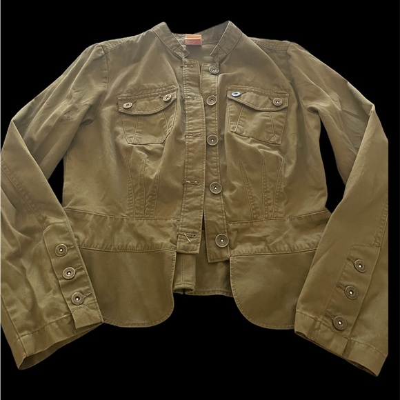 OLIVE GREEN JACKET - Picture 1 of 4